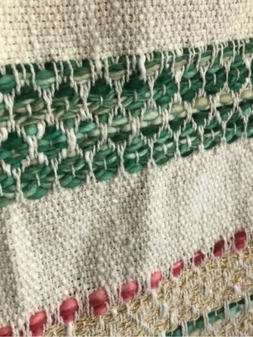 Cherished Traditions tasseled ivory throw